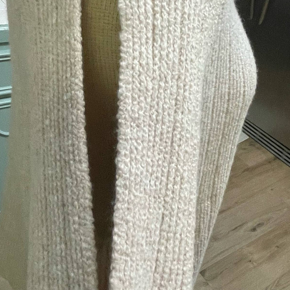 BB Dakota NWT Ribbed Sweater Sz Large - Picture 2 of 5